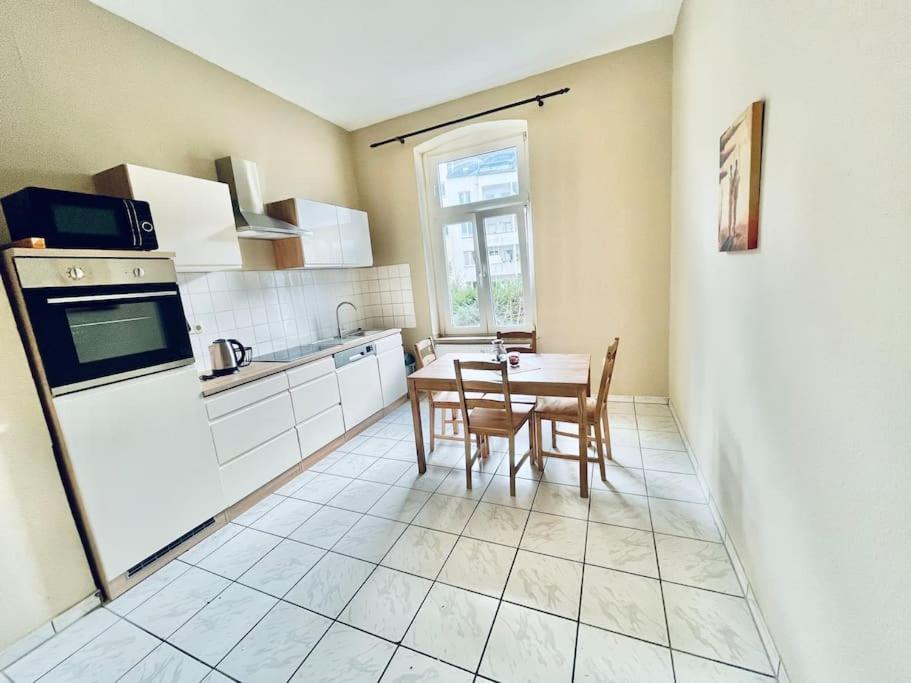 Apartment 85/3