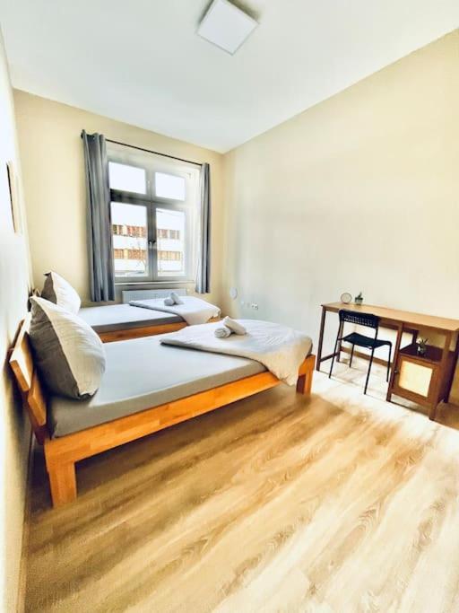 85/3 Apartment